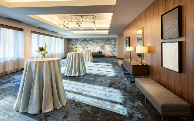 Le Meridien Houston Downtown