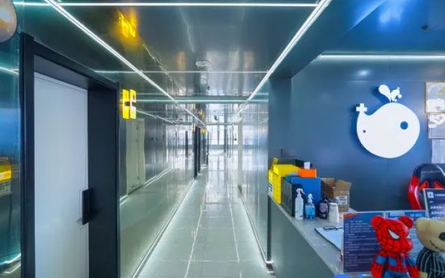 Xiaolanjing Electro-sports Hotel (Zibo Hongcheng International Shop)