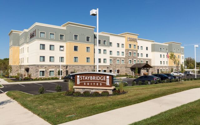 Отель Staybridge Suites Columbus Polaris вид на фасад