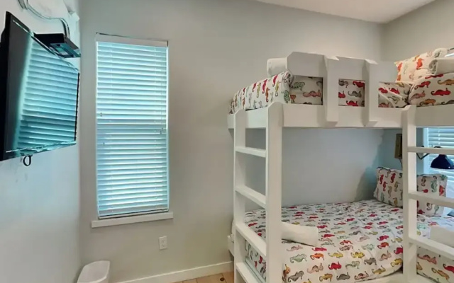 Brew Lagoon by Silver Sands Vacation Rentals