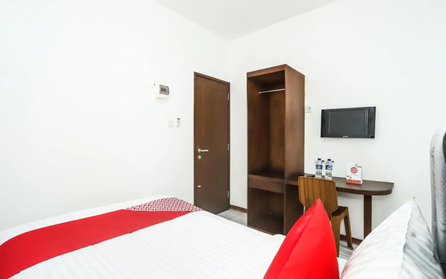 Super OYO 1582 Bungo Guest House