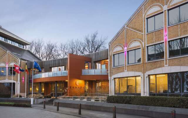 Отель Ramada Brussels Woluwe вид на фасад