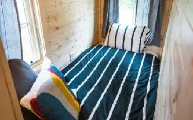 Mount Hood Village Lincoln Tiny House 2