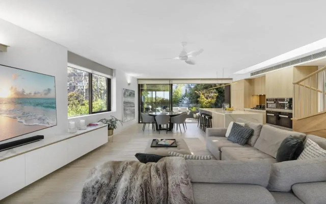 YAWA1B - Bellevue Hill Penthouse