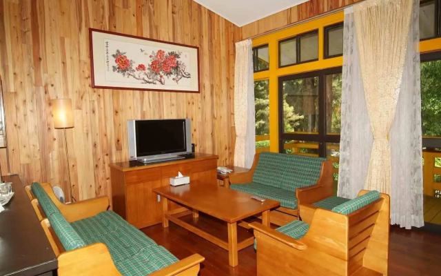 Xitou Education Center Hostel