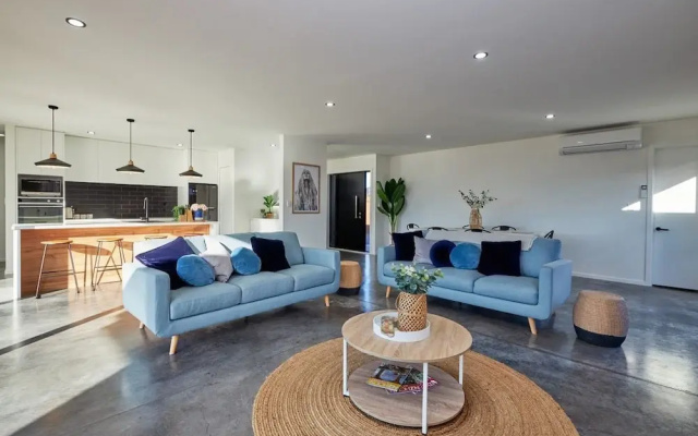 Seaview House