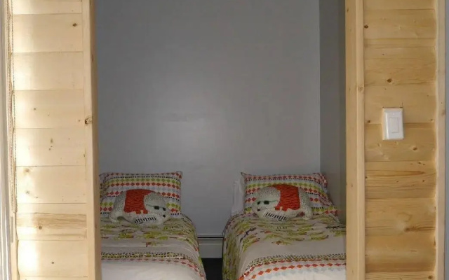 Stoke Stash Bed & Breakfast