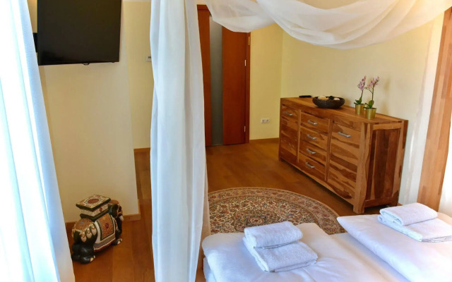 Aparthotel Marcié