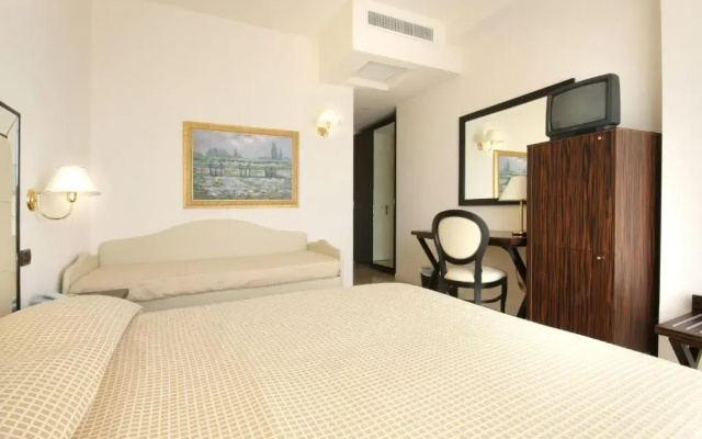Hotel Metropolitan