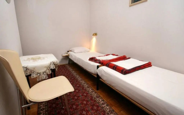 Apartments Ivy - 300 m from beach