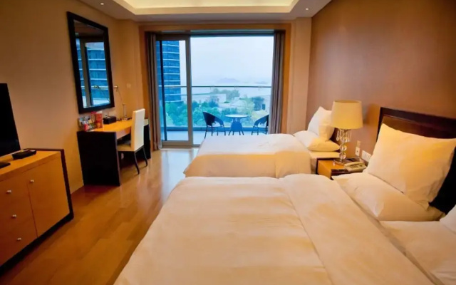 Qiandao Lake Greentown Ling Yun Apartment