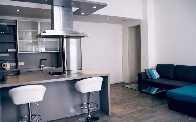 Pelican Stay - Apt near Champs Elysees