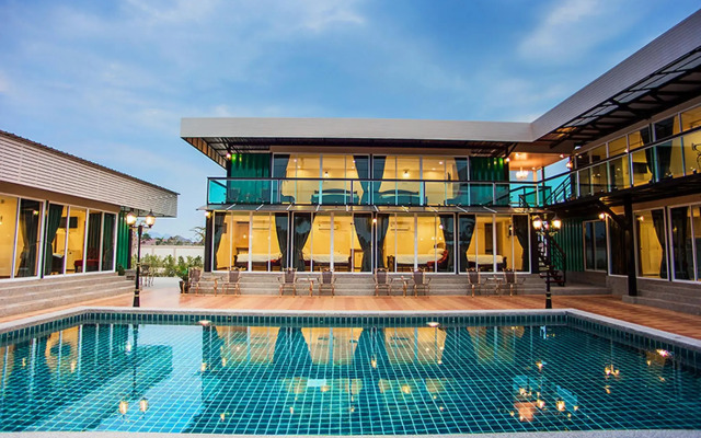 Royal Graces Pool Villas