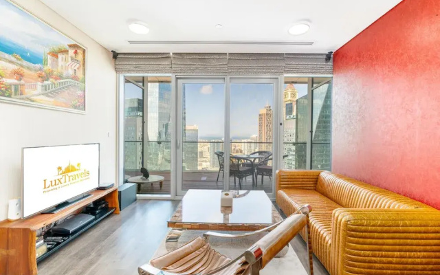 Lux BnB Burj Daman DIFC Sea View
