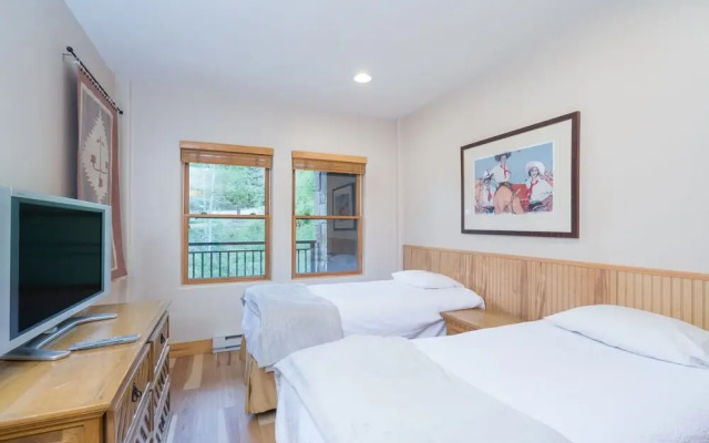 Bear Creek Lodge 305 3 Bedroom Condo by Alpine Lodging Telluride