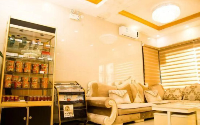 Haojia Express Hotel (Zhuhai Gongbei Fuhuali)