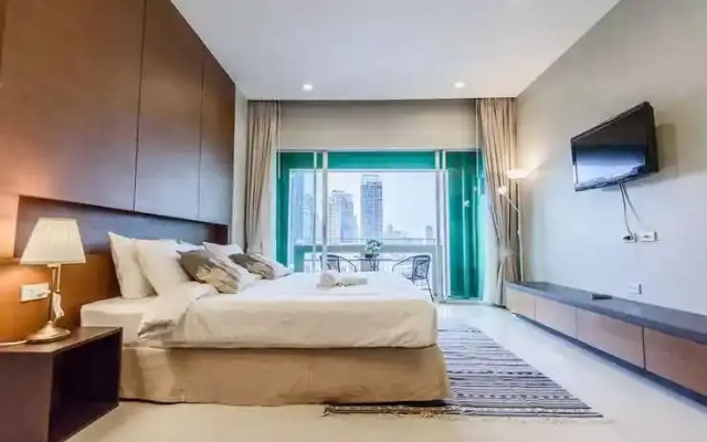 Roomromo Residence by Rompo