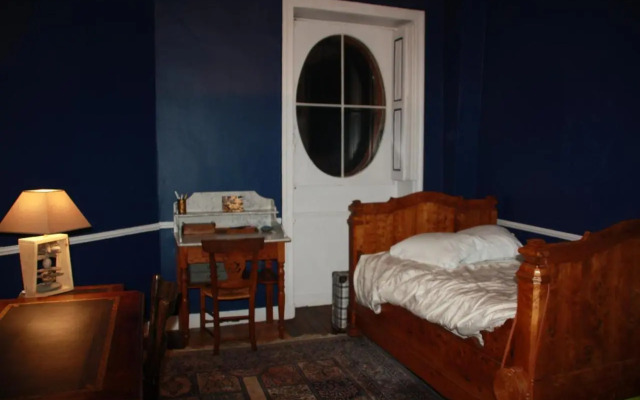 La Maison bleue