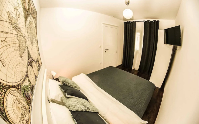 Polar Apartments