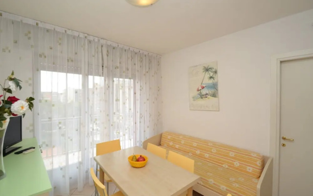 One-bedroom Apartment With sea View