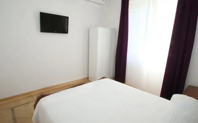 Simplistic Apartment in Flower Riviera near Sea