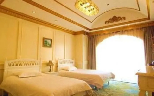Jin He Hotel