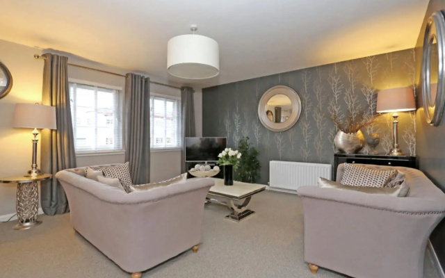 Town & Country Apartments Priory Park