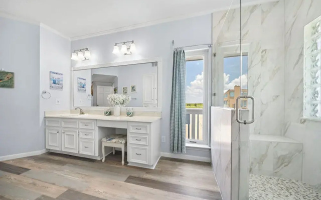 Life's A Beach by Ryson Vacation Rentals