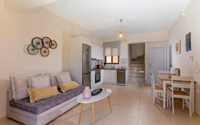 Linari Villa, a peaceful & cozy 2bdr villa with private pool!