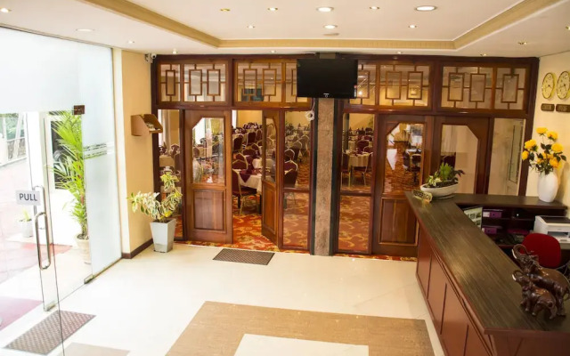 Hotel Lakefield