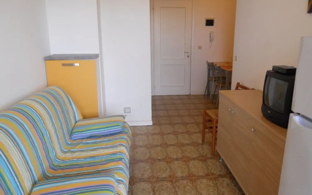 Bright Flat With a Wide Terrace-beahost