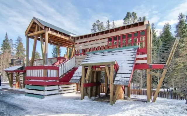 1 Bedroom Silvermill Rental in River Run Village Steps from the River Run Gondola