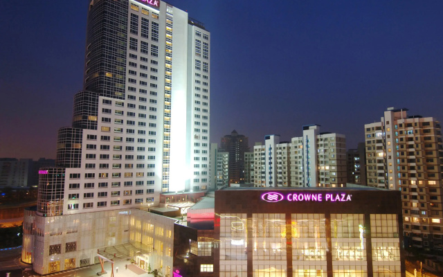 Crowne Plaza Shanghai Pudong by IHG