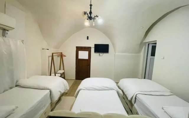 Demirhan Otel