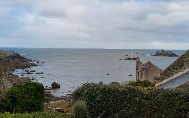 Semi-detached House With sea Views, Porspoder