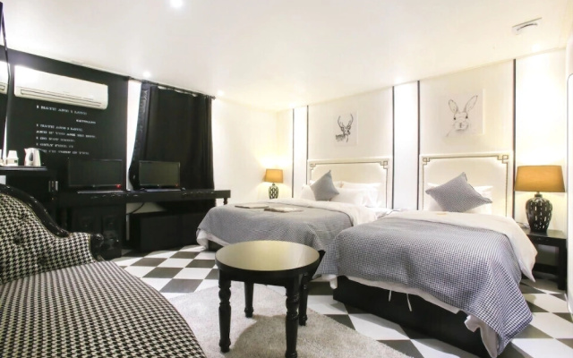 Centro Hotel