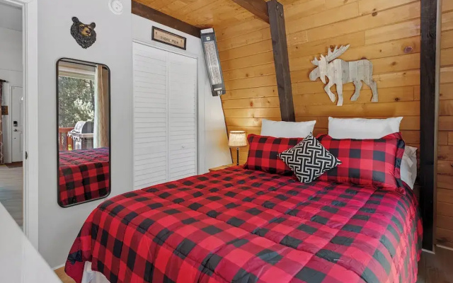Big Bear Den