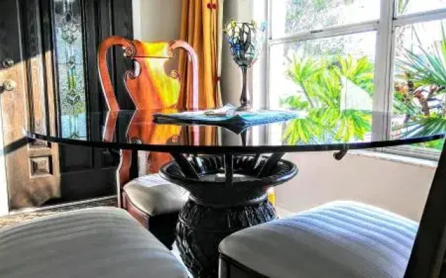 Boca Ciega Bay Apartment