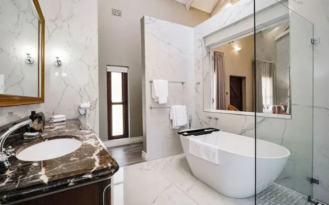 The Peech Boutique Hotel