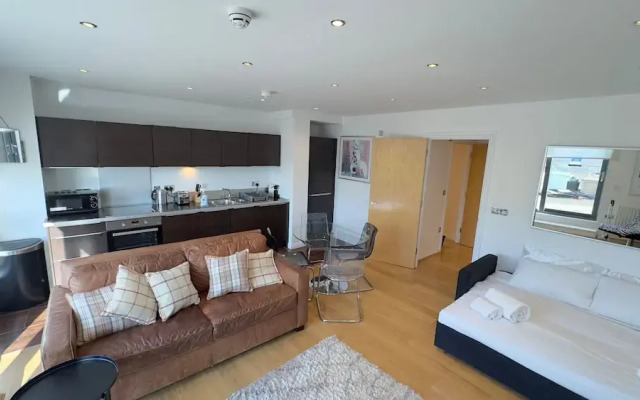 2-bed Apt, Sleeps 7, 5 Mins to Camden Market