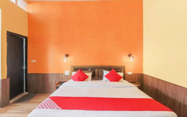 Hotel R Maidens by OYO Rooms