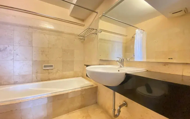 Prime & Cozy 3BR at Braga City Walk Apartment
