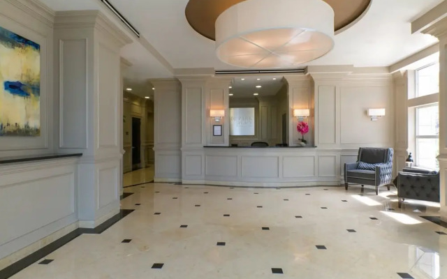 Global Luxury Suites at Stamford Center