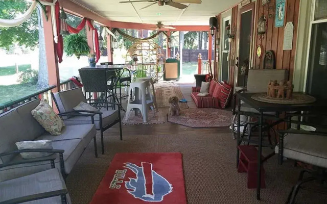 Oasis Bed and Breakfast