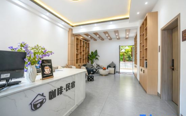 Yixiangge Homestay (Dai Ancient Town Branch)