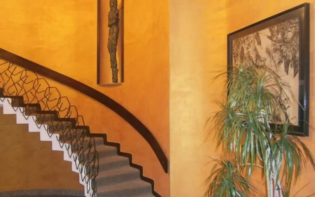 Hotel Corona