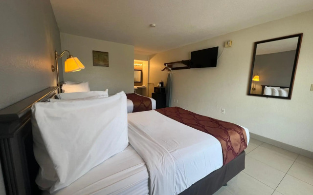 Garden Inn Homestead