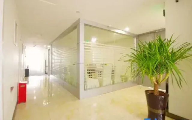 Yi118 Hotel (Leshan Shangzhongshun Branch)