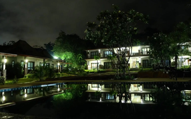 Poochommhok Resort