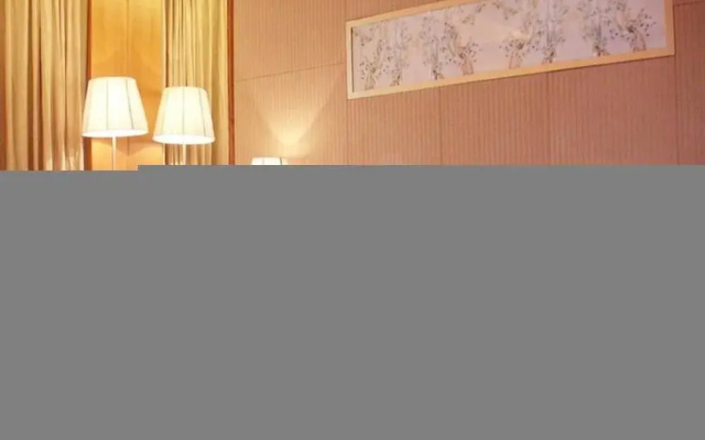 Jian Feng Hotel